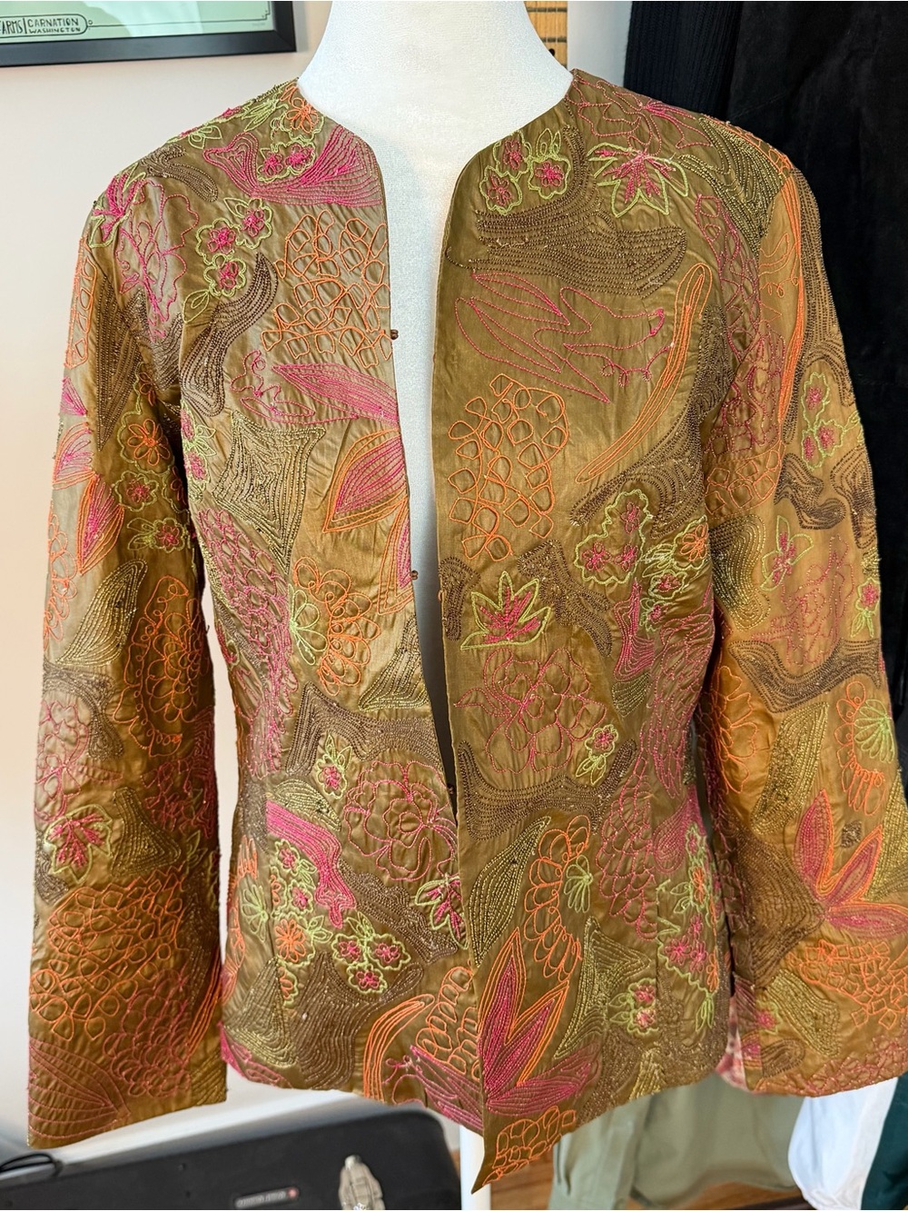 Olive Floral Embroidered Collarless Blazer